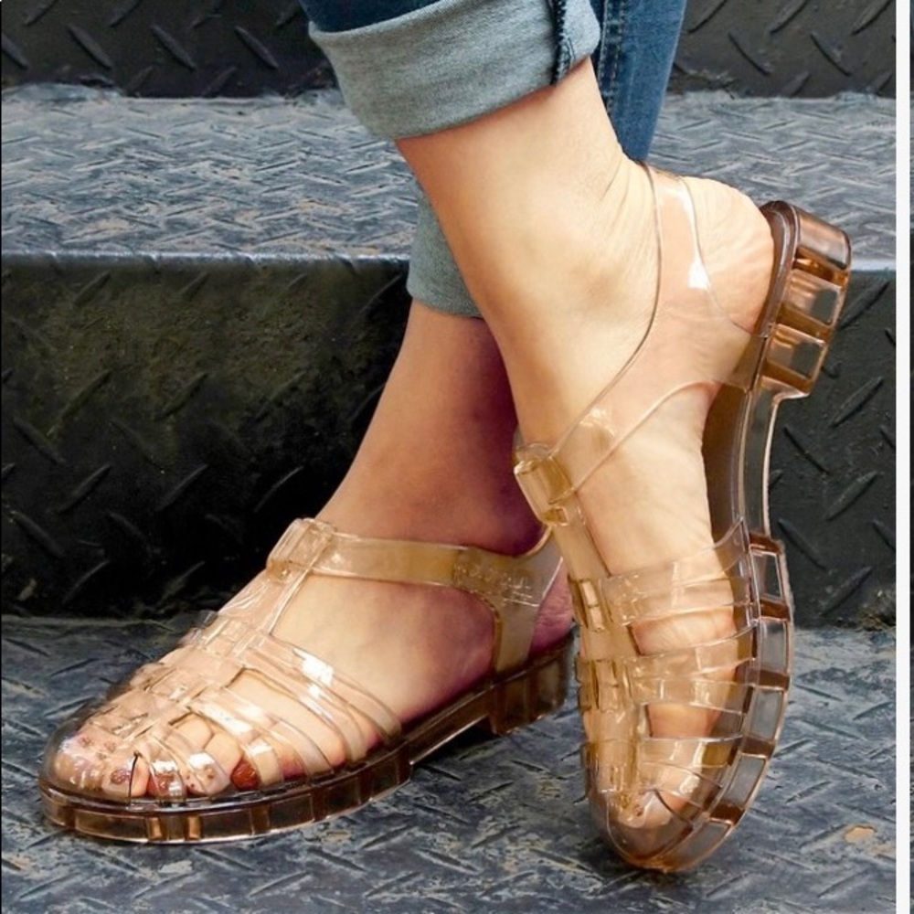 Nude/clear strappy jelly sandals